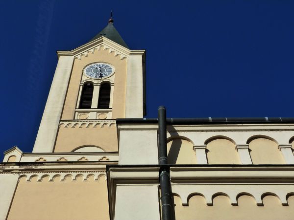 Church Gutter Installation in Biloxi